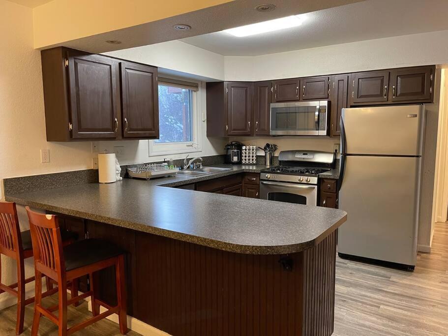 Sweet Campbell Home Anchorage Alaska Exterior photo